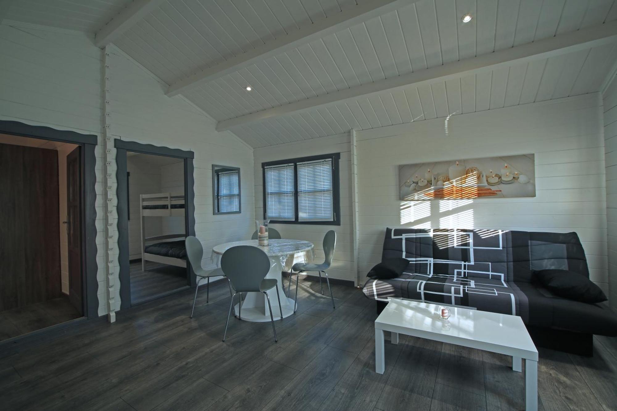 Chalet Mont Ventoux Et Chalet Vip Camaret-sur-Aigues 객실 사진