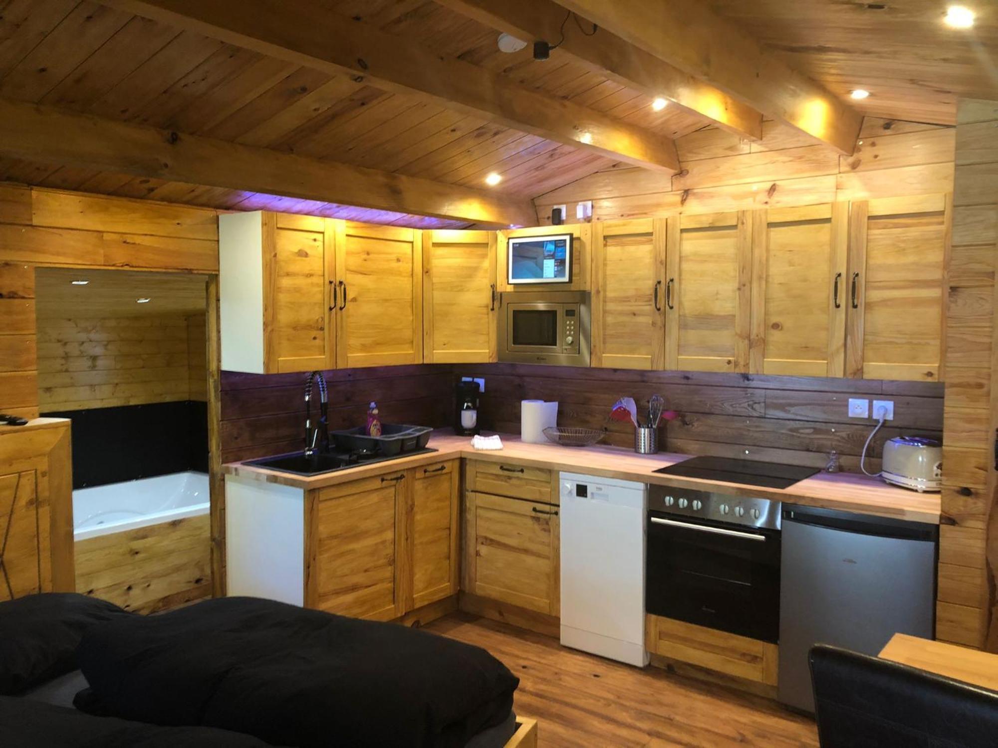 Chalet Mont Ventoux Et Chalet Vip Camaret-sur-Aigues 객실 사진